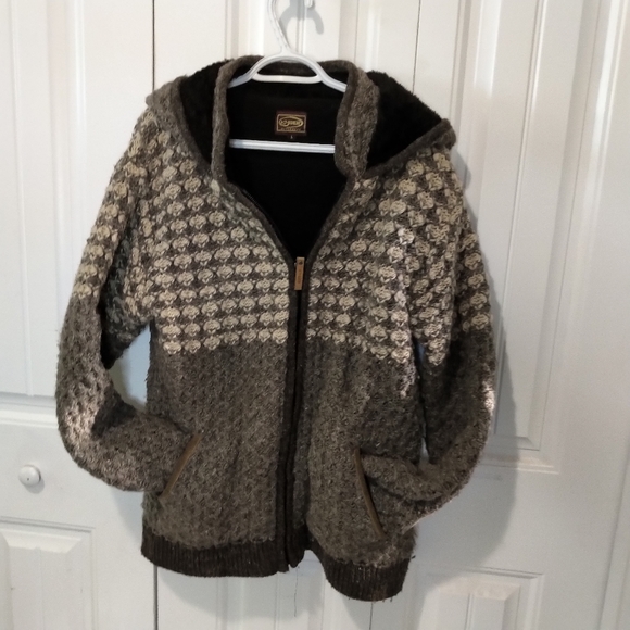 kyber Sweaters - Very warm zip up sweater patterned